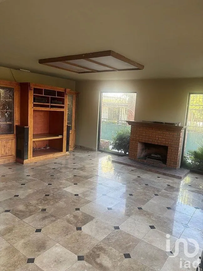 Casa en Venta en Chapultepec 8a Sección, Tijuana, Baja California | NEX-294507 | iad México | Foto 3 de 6
