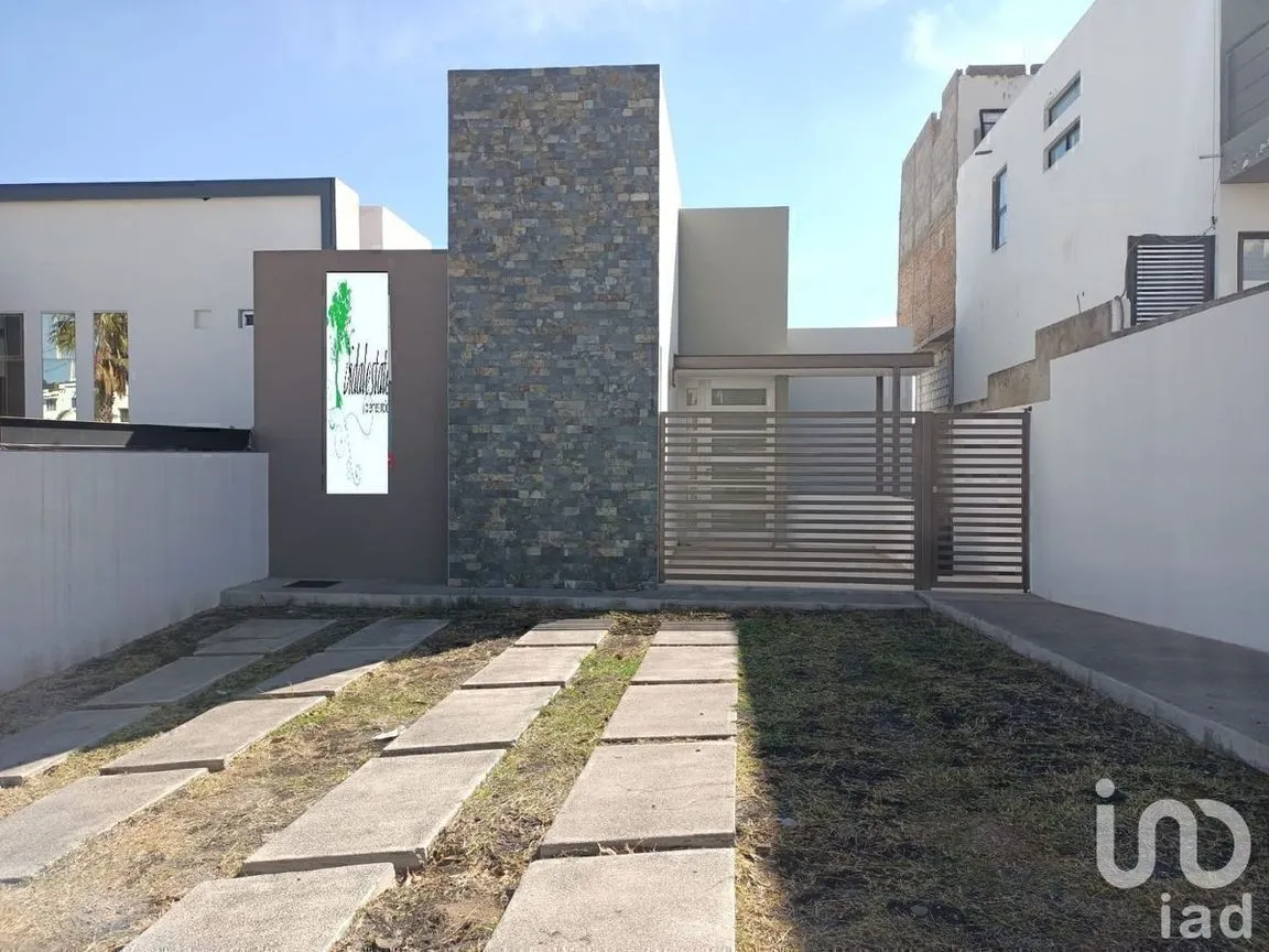Casa en Venta en Real de Juriquilla, Querétaro, Querétaro | NEX-202388 | iad México | Foto 1 de 12