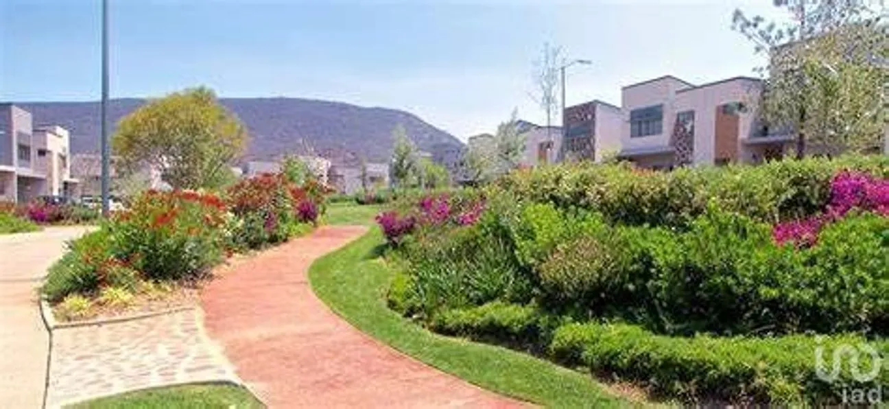 Terreno en Venta en Altozano el Nuevo Querétaro, Querétaro, Querétaro | NEX-228803 | iad México | Foto 7 de 13