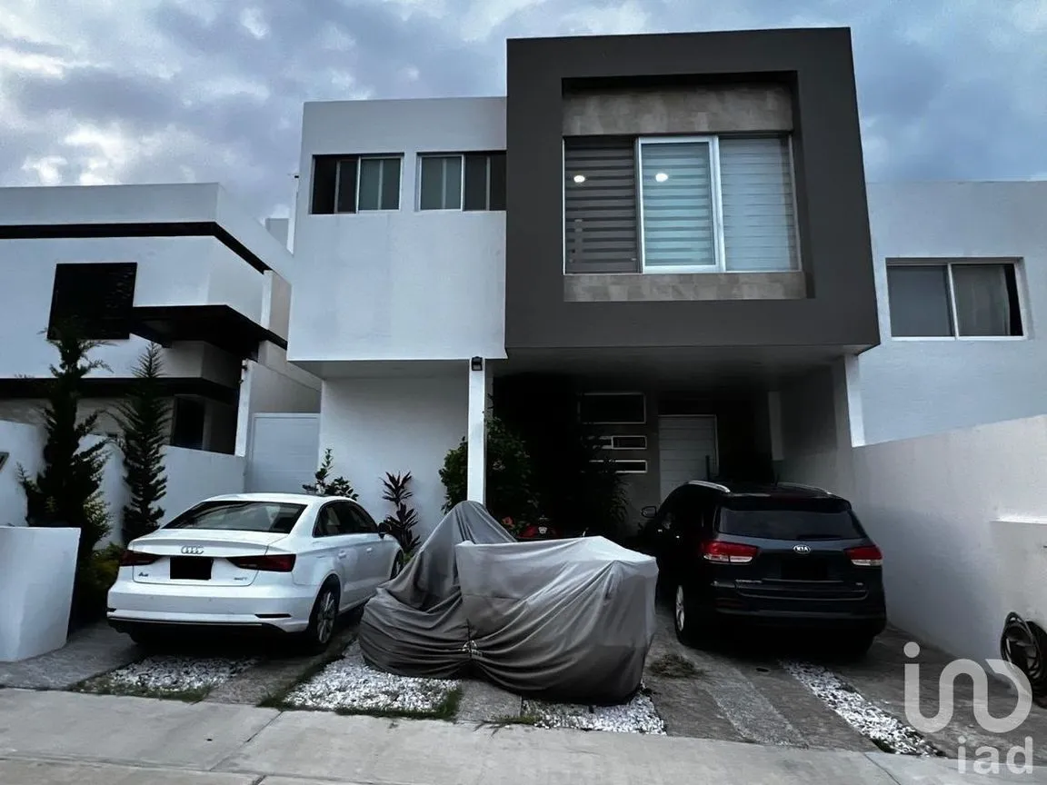 Casa en Renta en Cumbres del Lago, Querétaro, Querétaro | NEX-228819 | iad México | Foto 1 de 17