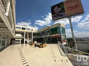 NEX-290569 - Local en Renta, con 1 baño, con 62 m2 de construcción en Desarrollo San Pablo, CP 76125, Querétaro.