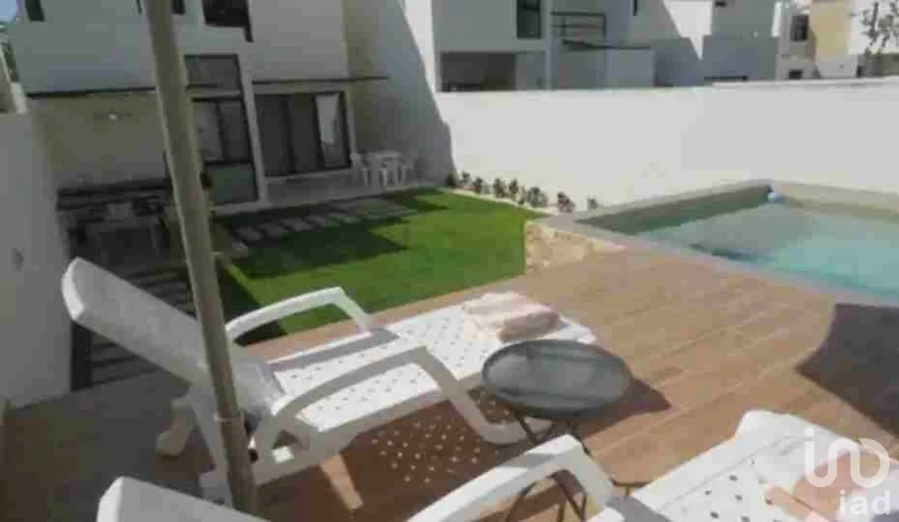 Casa en Renta en Conkal, Conkal, Yucatán | NEX-228918 | iad México | Foto 3 de 8