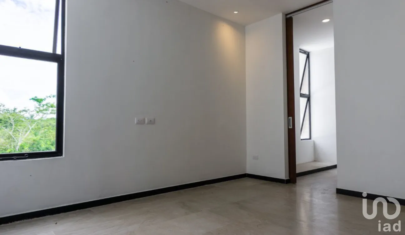 Casa en Venta en Temozon Norte, Mérida, Yucatán | NEX-228951 | iad México | Foto 2 de 8