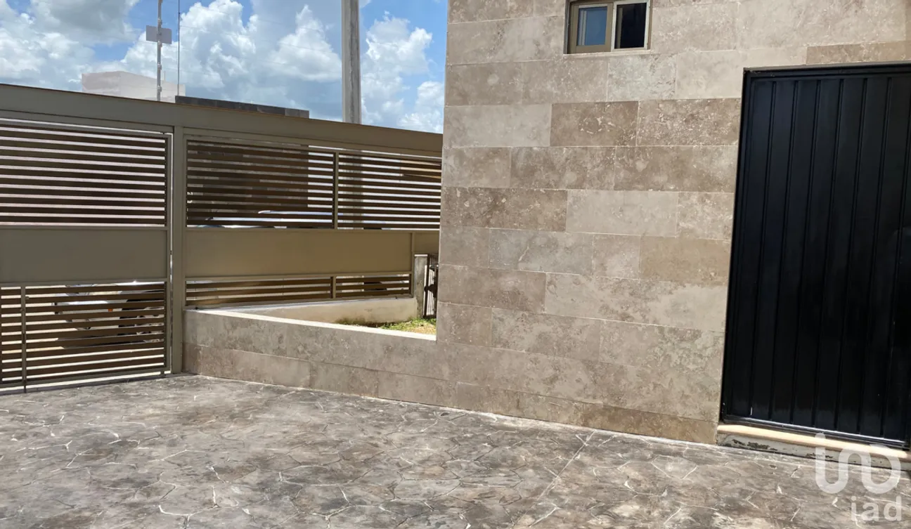 Casa en Venta en Chichi Suárez, Mérida, Yucatán | NEX-228958 | iad México | Foto 3 de 12