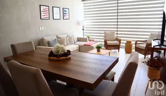 NEX-228959 - Departamento en Venta, con 2 recamaras, con 2 baños, con 122 m2 de construcción.