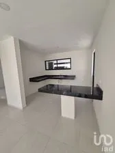 NEX-272775 - Casa en Venta, con 3 recamaras, con 3 baños, con 183 m2 de construcción.