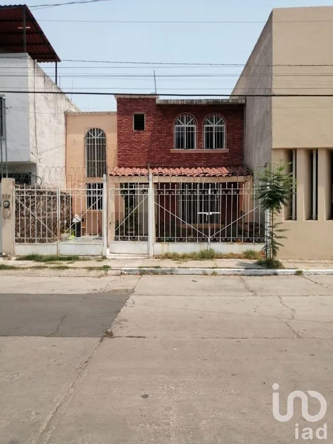 Casa en Venta en Lomas de Españita, Irapuato, Guanajuato | NEX-80160 | iad México | Foto 1 de 21