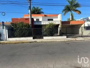 NEX-280062 - Casa en Venta, con 6 recamaras, con 5 baños, con 547.43 m2 de construcción en Nueva Alemán, CP 97146, Yucatán.