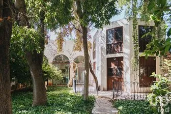NEX-281945 - Casa en Venta, con 4 recamaras, con 6 baños, con 606.21 m2 de construcción en Itzimna, CP 97100, Yucatán.