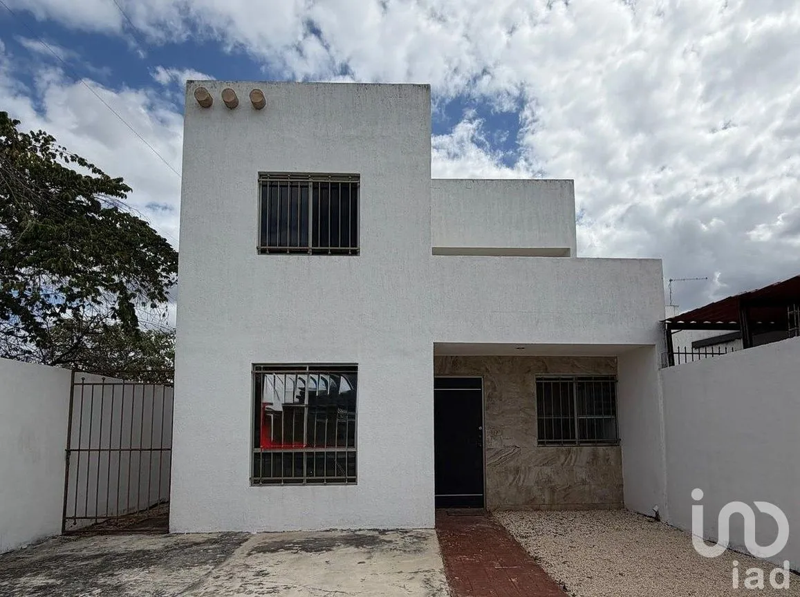 Casa en Venta en Los Héroes, Mérida, Yucatán | NEX-288957 | iad México | Foto 1 de 17
