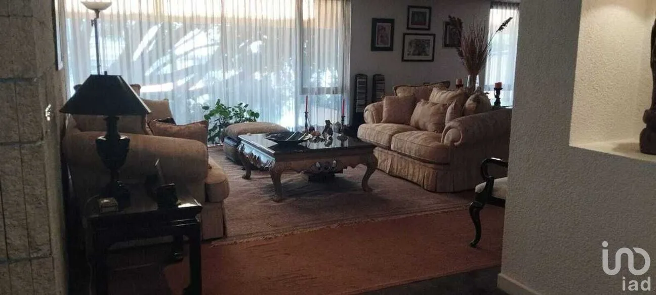 Casa en Venta en San Miguel Tecamachalco, Naucalpan de Juárez, Estado De México | NEX-227400 | iad México | Foto 8 de 19