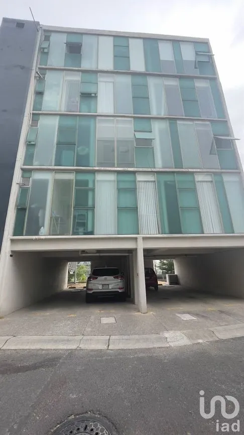 Departamento en Renta en Bosque Esmeralda, Atizapán de Zaragoza, Estado De México | NEX-229339 | iad México | Foto 2 de 17