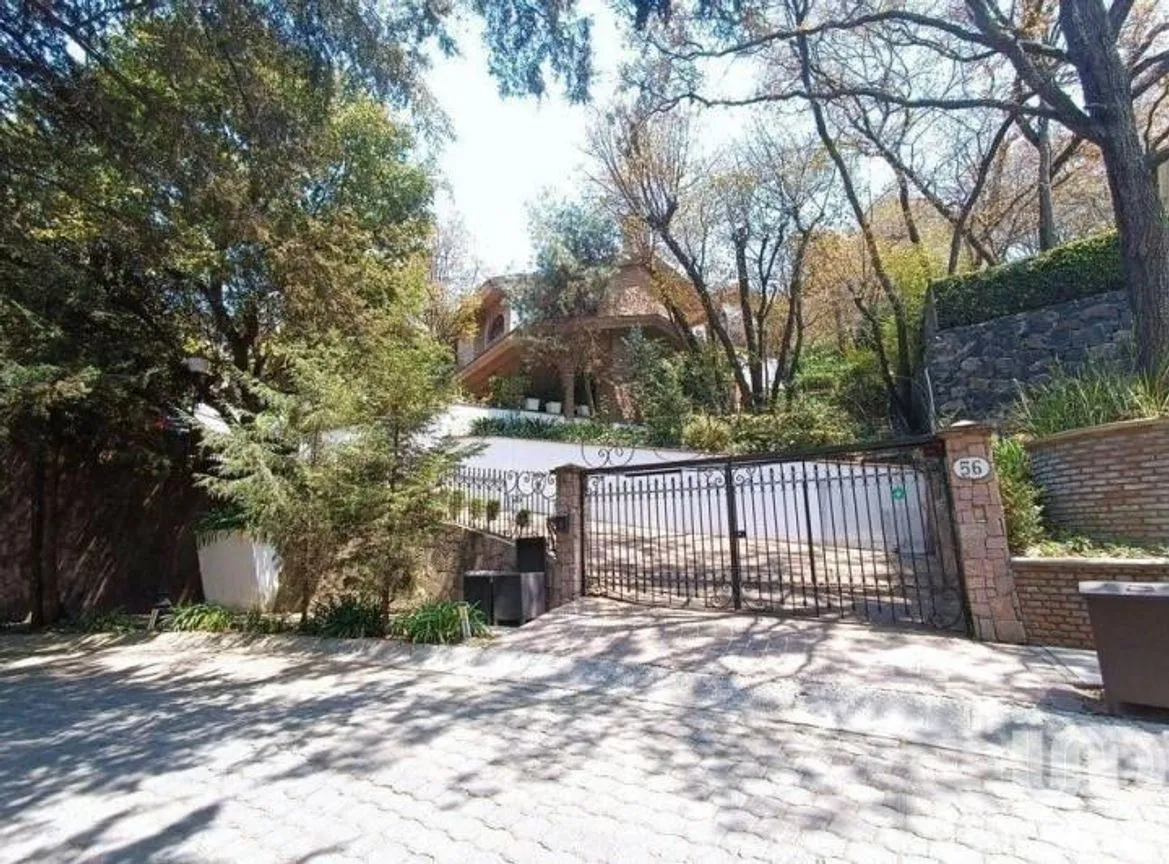 Casa en Venta en Club de Golf Valle Escondido, Atizapán de Zaragoza, Estado De México | NEX-229650 | iad México | Foto 1 de 17
