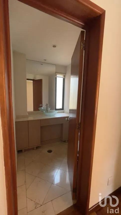 Departamento en Venta en Club de Golf Valle Escondido, Atizapán de Zaragoza, Estado De México | NEX-229776 | iad México | Foto 12 de 33