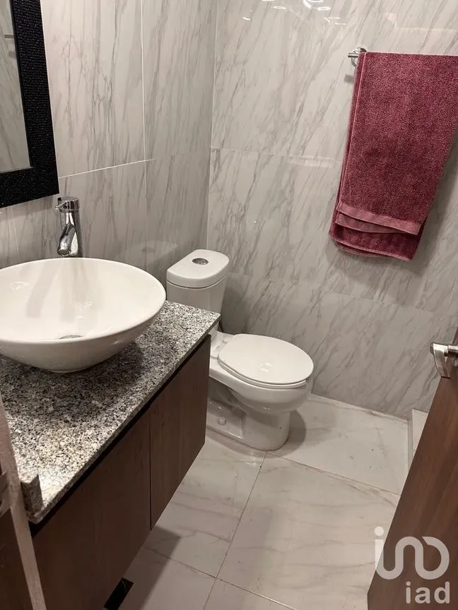 Departamento en Venta en Residencial Lago Esmeralda, Atizapán de Zaragoza, Estado De México | NEX-230256 | iad México | Foto 8 de 21