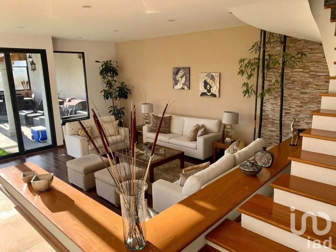 Casa en Venta en Bosque Esmeralda, Atizapán de Zaragoza, Estado De México | NEX-231276 | iad México | Foto 3 de 20