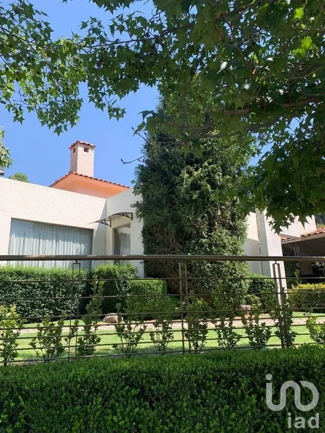 Casa en Venta en Club de Golf Valle Escondido, Atizapán de Zaragoza, Estado de México | NEX-272004 | iad México | Foto 3 de 45