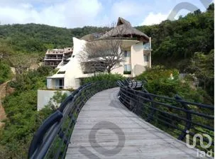 NEX-272012 - Departamento en Venta, con 3 recamaras, con 3 baños, con 242 m2 de construcción en Ixtapa, CP 40884, Guerrero.