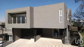 NEX-272025 - Casa en Venta, con 3 recamaras, con 4 baños, con 530.48 m2 de construcción en Condado de Sayavedra, CP 52938, Estado de México.