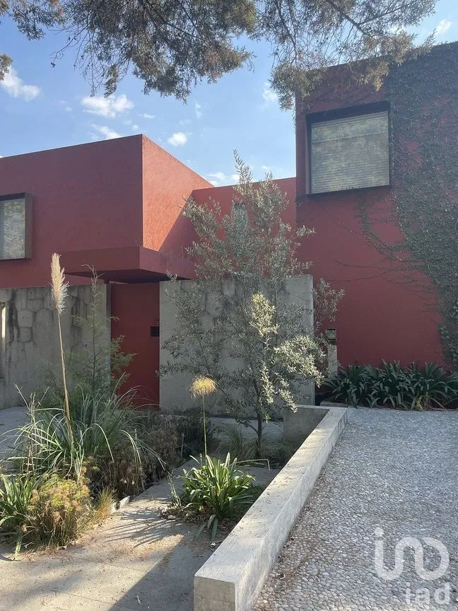 Casa en Venta en Club de Golf Valle Escondido, Atizapán de Zaragoza, Estado de México | NEX-288285 | iad México | Foto 1 de 36