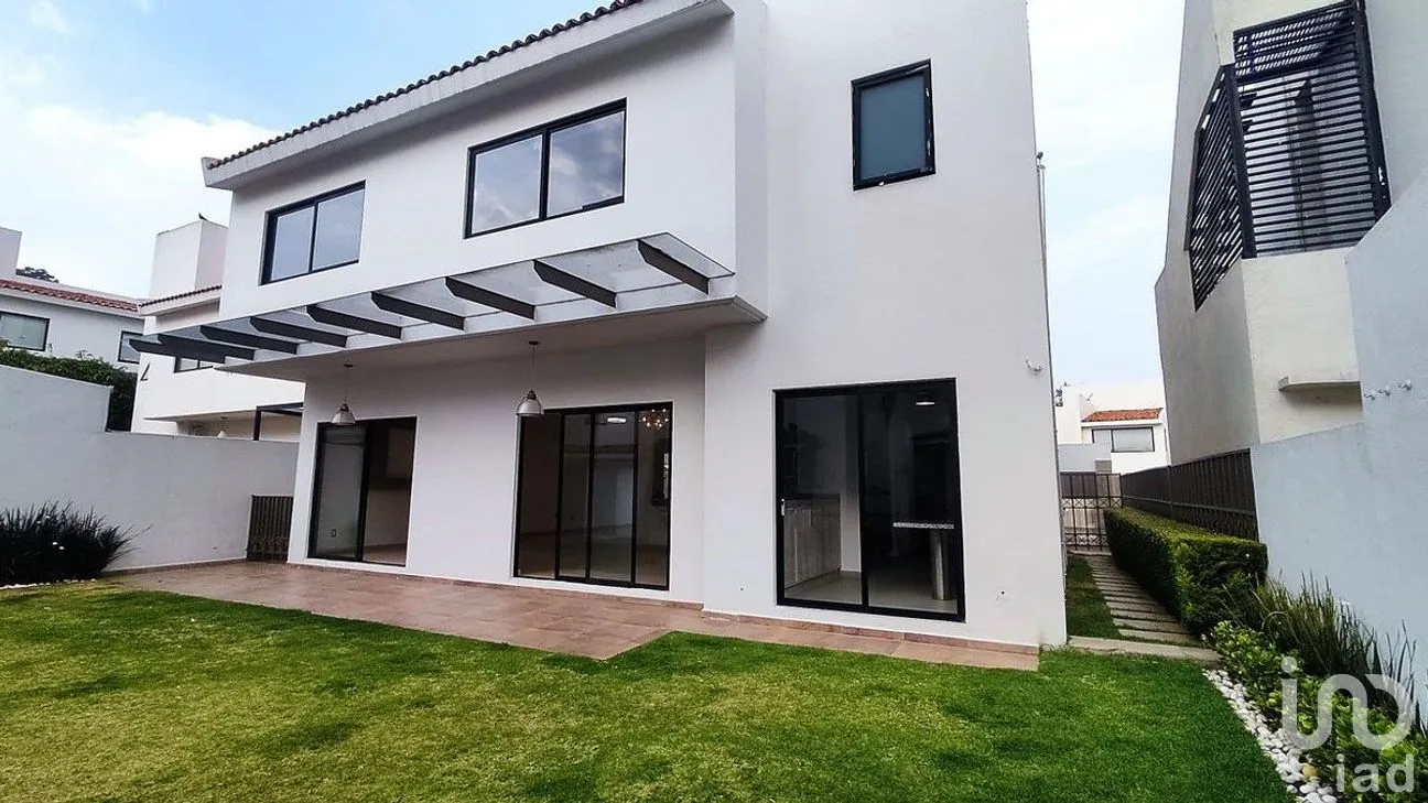 Casa en Venta en Bosque Esmeralda, Atizapán de Zaragoza, Estado de México | NEX-288681 | iad México | Foto 11 de 29