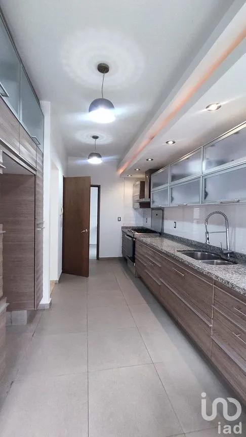 Casa en Venta en Bosque Esmeralda, Atizapán de Zaragoza, Estado de México | NEX-288681 | iad México | Foto 4 de 29