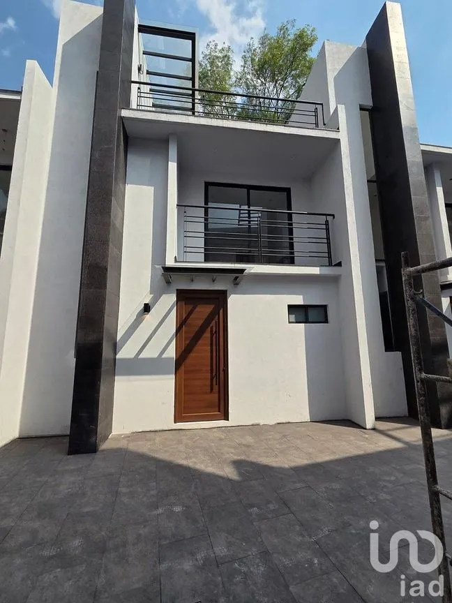 Casa en Venta en Calacoaya, Atizapán de Zaragoza, Estado de México | NEX-290354 | iad México | Foto 1 de 17
