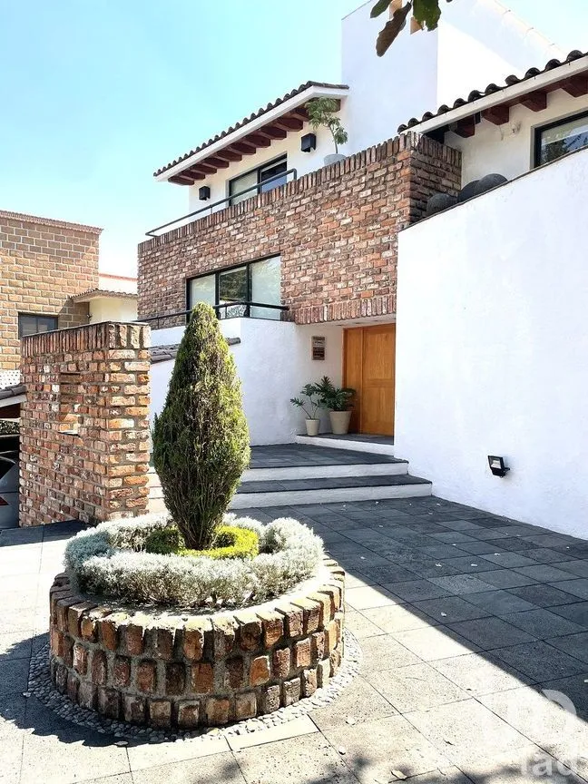 Casa en Venta en Club de Golf Valle Escondido, Atizapán de Zaragoza, Estado de México | NEX-290357 | iad México | Foto 3 de 50