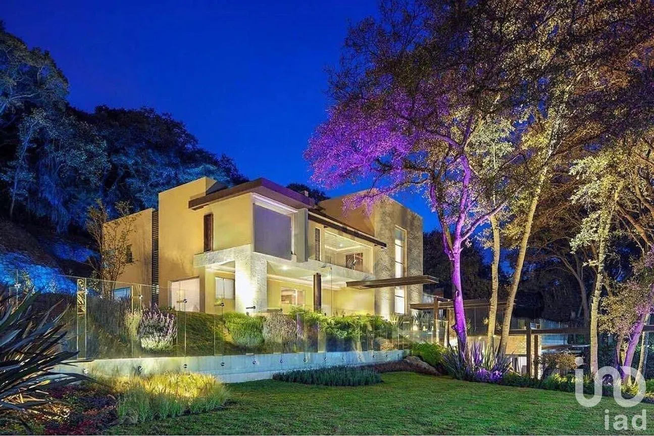 Casa en Venta en Club de Golf Valle Escondido, Atizapán de Zaragoza, Estado de México | NEX-292908 | iad México | Foto 1 de 50