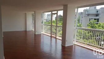 NEX-232104 - Departamento en Renta, con 3 recamaras, con 2 baños, con 240 m2 de construcción.