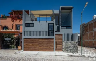 NEX-108077 - Casa en Venta, con 3 recamaras, con 3 baños, con 250 m2 de construcción en San Ricardo, CP 37717, Guanajuato.