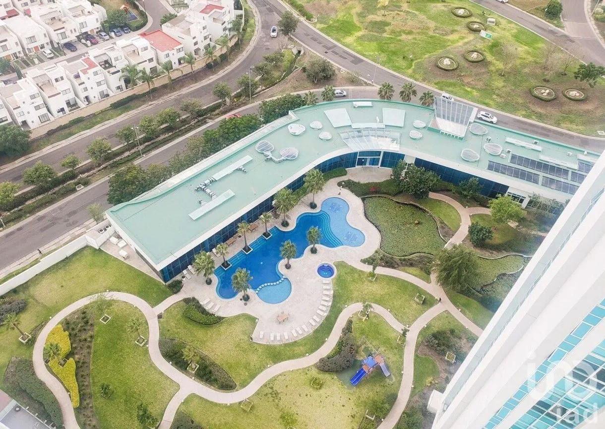 Departamento en Renta en Juriquilla Santa Fe, Querétaro, Querétaro | NEX-229555 | iad México | Foto 2 de 42