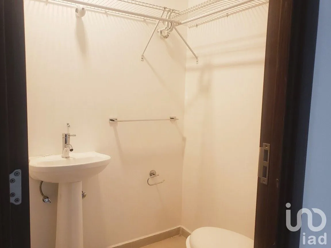 Departamento en Renta en Juriquilla Santa Fe, Querétaro, Querétaro | NEX-229555 | iad México | Foto 25 de 42