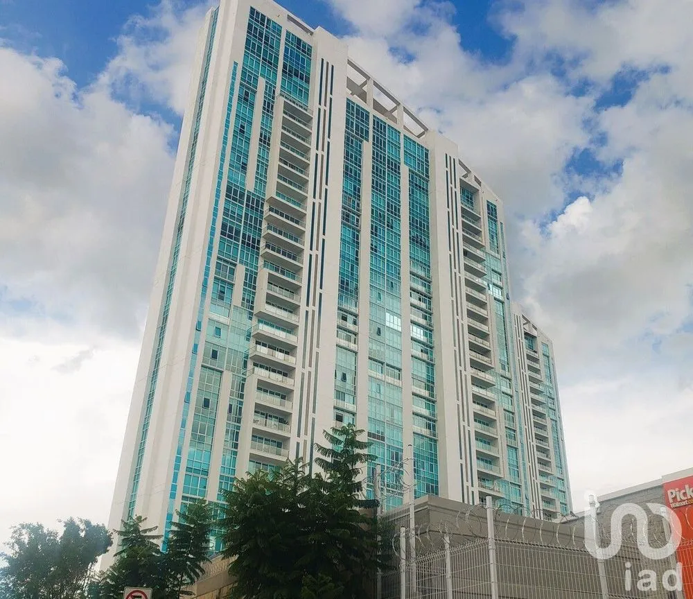 Departamento en Renta en Juriquilla Santa Fe, Querétaro, Querétaro | NEX-229555 | iad México | Foto 1 de 42