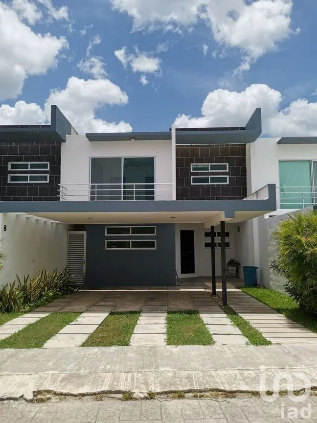 Casa en Venta en Temozon Norte, Mérida, Yucatán | NEX-79242 | iad México | Foto 1 de 5