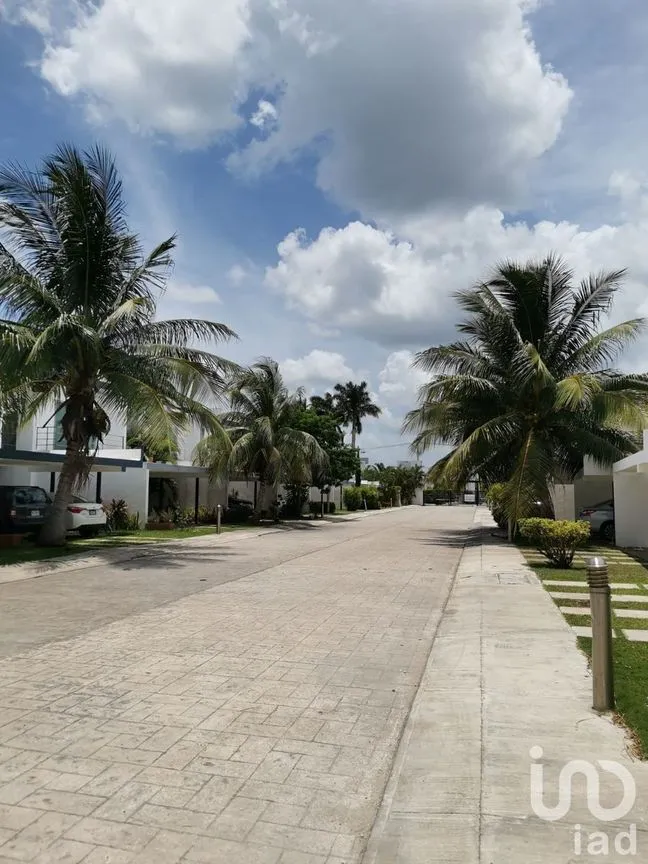 Casa en Venta en Temozon Norte, Mérida, Yucatán | NEX-79242 | iad México | Foto 3 de 5