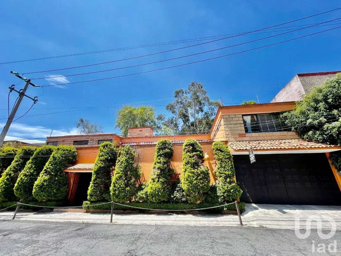 Casa en Venta en Jardines del Pedregal, Álvaro Obregón, Ciudad de México | NEX-267467 | iad México | Foto 1 de 49
