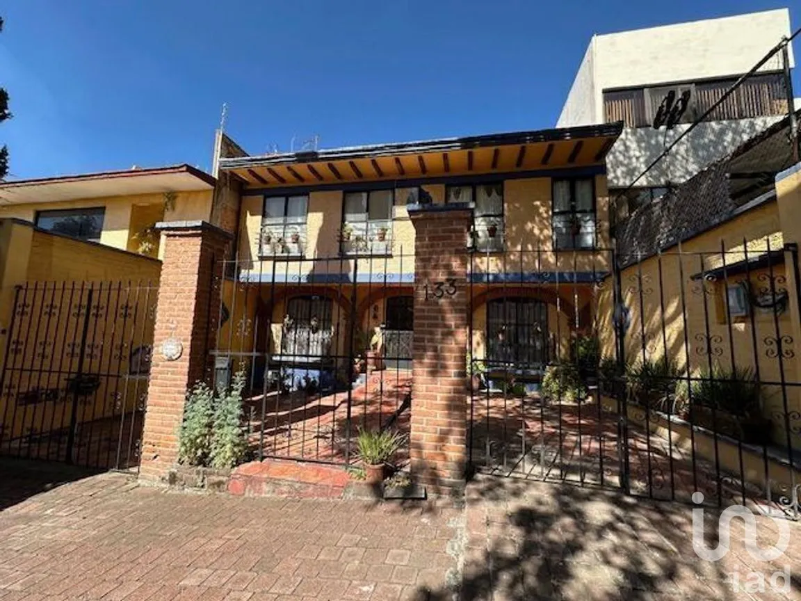 Casa en Venta en Villa Verdún, Álvaro Obregón, Ciudad de México | NEX-273372 | iad México | Foto 2 de 41