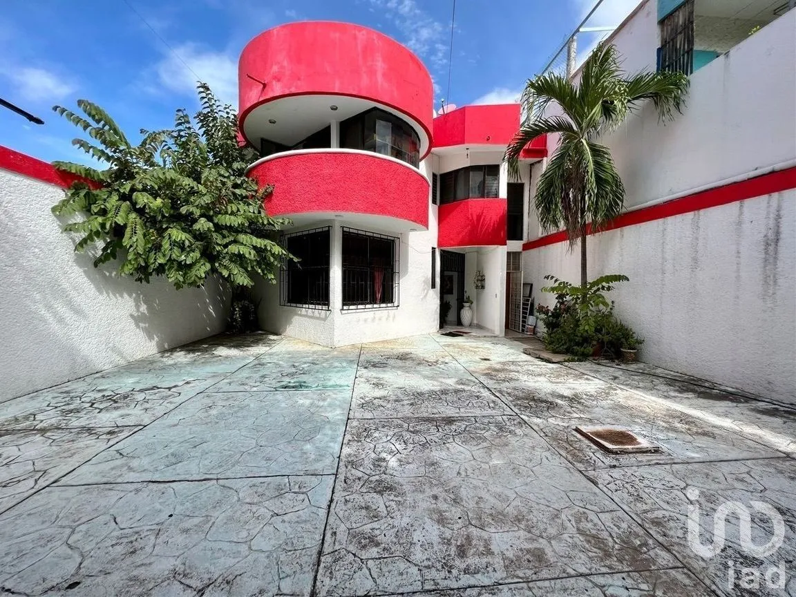 Casa en Venta en Buena Vista, Tuxtla Gutiérrez, Chiapas | NEX-231909 | iad México | Foto 3 de 21