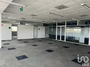 NEX-215582 - Oficina en Renta, con 2 baños.