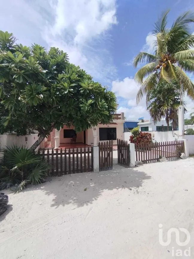 Casa en Venta en Chelem, Progreso, Yucatán | NEX-228208 | iad México | Foto 2 de 20
