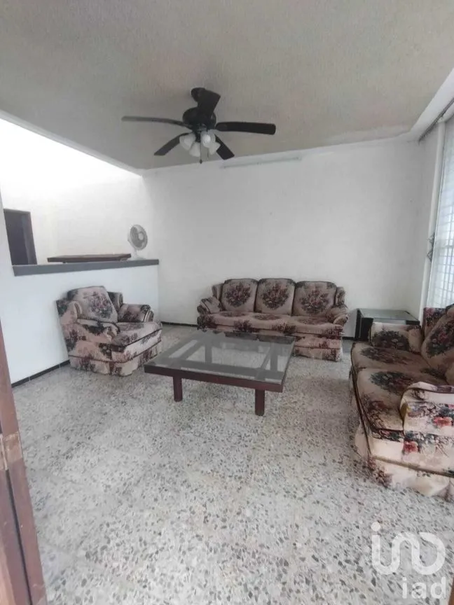 Casa en Renta en Los Pinos, Mérida, Yucatán | NEX-229814 | iad México | Foto 3 de 30