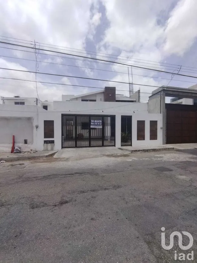 Casa en Renta en Los Pinos, Mérida, Yucatán | NEX-229814 | iad México | Foto 1 de 30