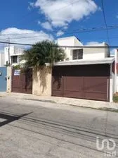 NEX-266662 - Casa en Venta, con 5 recamaras, con 3 baños en Chuburna de Hidalgo, CP 97208, Yucatán.
