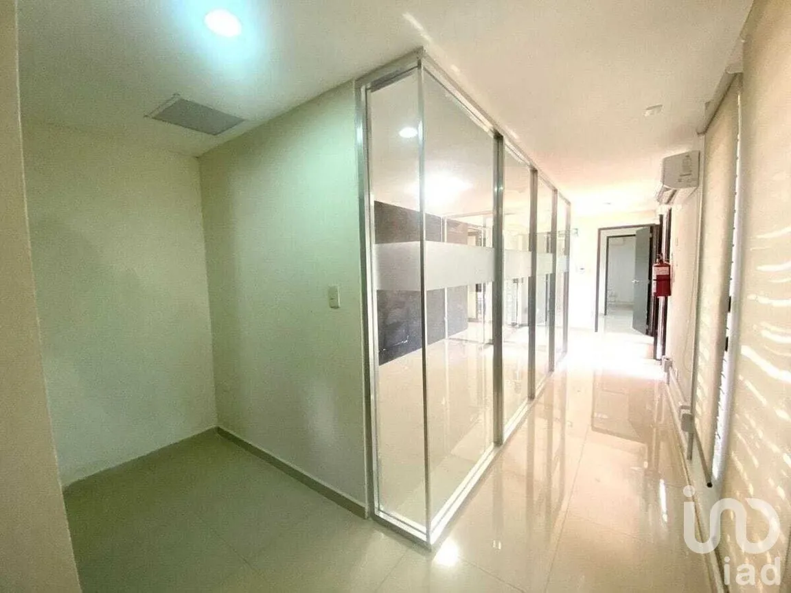 Oficina en Renta en Buenavista, Mérida, Yucatán | NEX-274439 | iad México | Foto 13 de 13