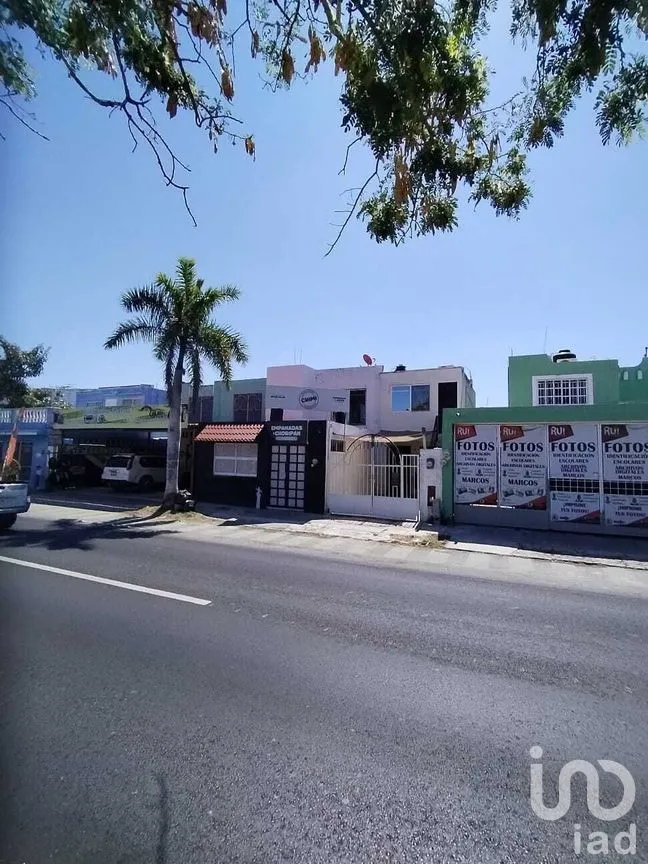 Local en Renta en Francisco de Montejo, Mérida, Yucatán | NEX-292261 | iad México | Foto 3 de 9