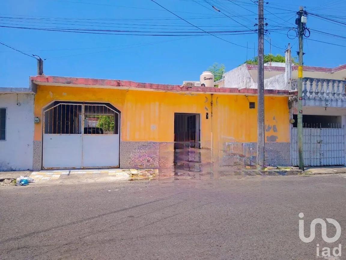 Casa en Venta en Ejido Primero de Mayo Sur, Boca del Río, Veracruz | NEX-226877 | iad México | Foto 1 de 12