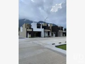 NEX-226887 - Casa en Venta, con 3 recamaras, con 2 baños, con 130 m2 de construcción en Agraria, CP 94732, Veracruz.