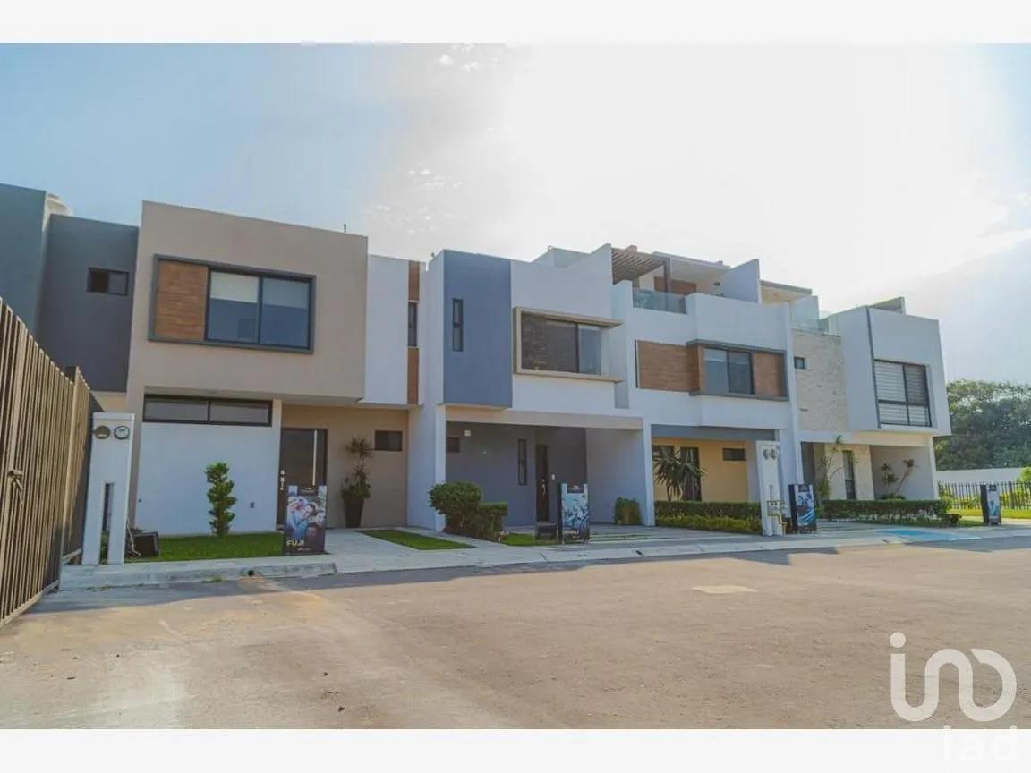 Casa en Venta en San José Novillero, Boca del Río, Veracruz | NEX-229568 | iad México | Foto 1 de 16