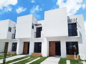 NEX-230975 - Casa en Venta, con 3 recamaras, con 2 baños, con 95.5 m2 de construcción en Mata de Pita, CP 91698, Veracruz.